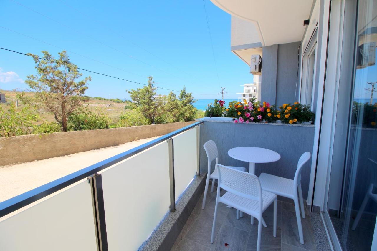 F&J Hotel Σαράντα Εξωτερικό φωτογραφία